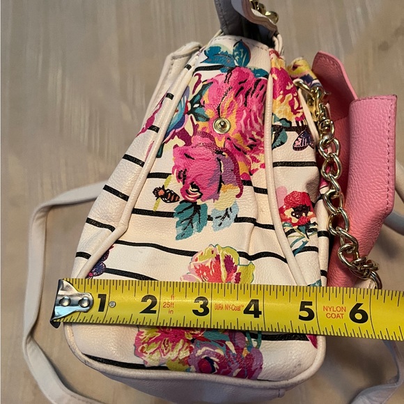 betsy johnson purse - Picture 8 of 9